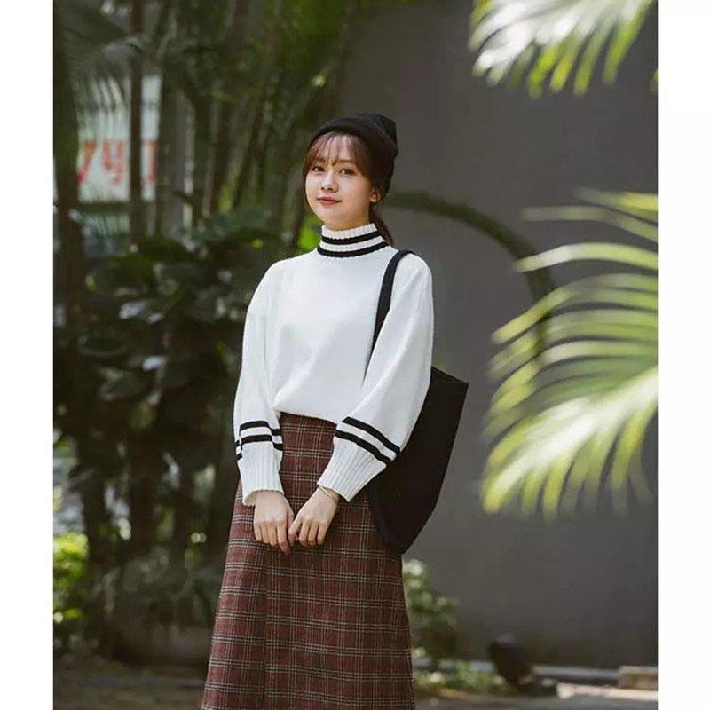 Autumn and Winter Half Turtleneck Sweater Loose Pullover Thick Coat Striped Pattern All-match Female Bottoming Shirt