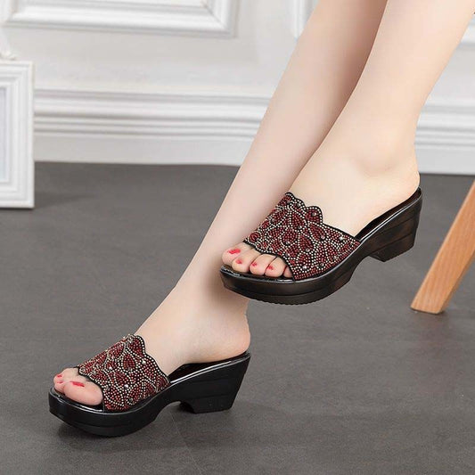 Rhinestone Slope Heel Sandals and Slippers Female Summer Mother Mid-heel Slippers Outer Wear Ladies Non-slip Sandals Platform Shoes