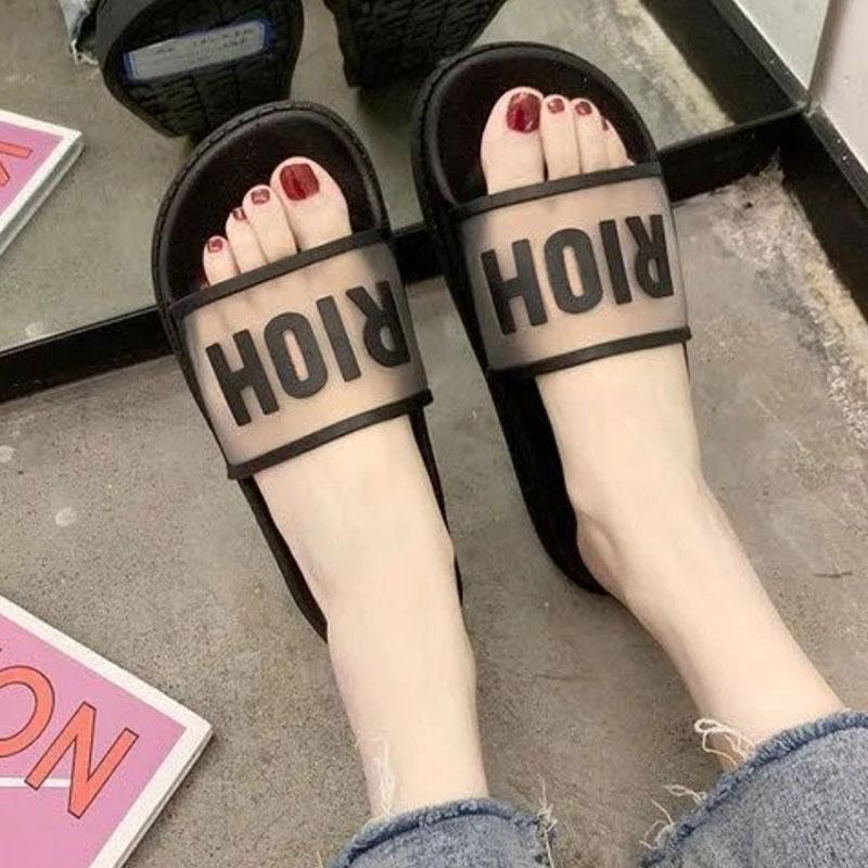 Women's Summer Slippers Bath Slippers Indoor Non-slip Flip Flops Ins Wear Sandals and Slippers Ladies Bathroom Bath Shoes