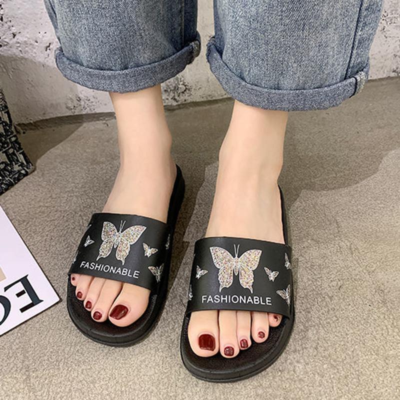 Slippers Women's Summer Non-slip Deodorant Indoor and Outdoor Wear Personalized Korean Fashion Flat Bottom All-match Slippers