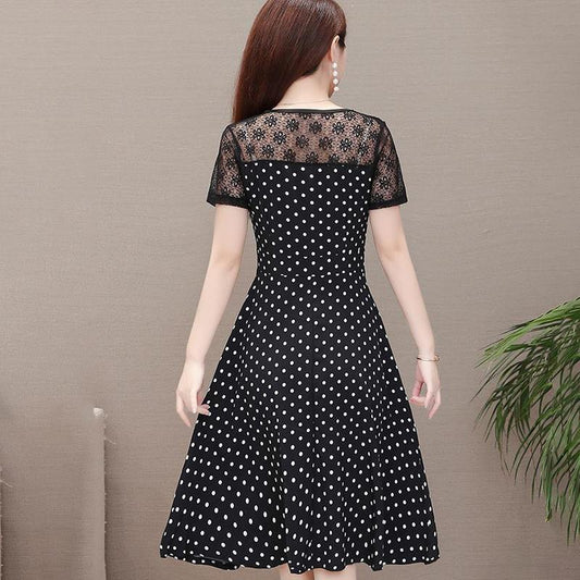 Large Size Women's Polka-dot Round Neck Short-sleeved Dress Female Self-cultivation Lace Temperament Mid-length Skirt A-line Skirt Waist Is Slim