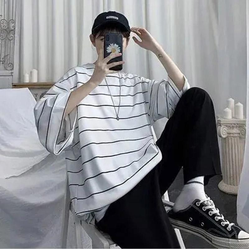 Striped Short-sleeved Men's Summer Five-point Sleeve T-shirt Boys Bat Shirt Loose Tide Brand Half-sleeved Men's Shirt