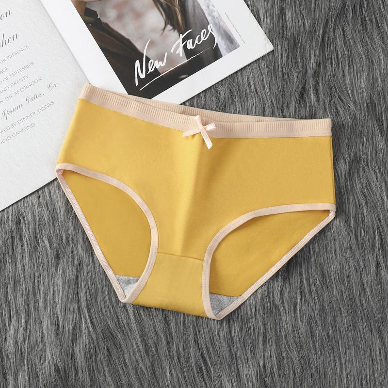 4Pcs/Set Women's Seamless Cotton Panties Solid Color Large Size Mid Waist Causal Soft Briefs