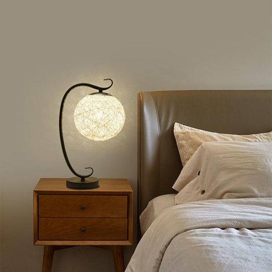 Ball Chandelier Creative Warm Table Lamp Bedroom Bedside Lamp Simple Modern Bedroom Lamp Romantic Home Counter Lamp