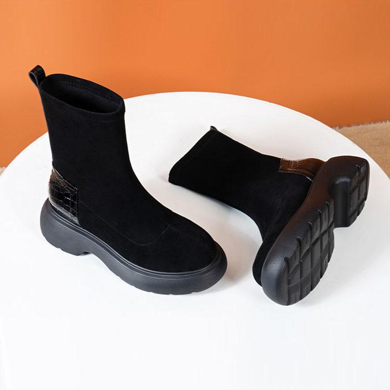 Black Boots Woman Autumn and Winter Elastic Boots Korean Version of Wild Short Boots Increased Thick-soled Boots Martin Boots