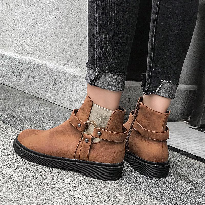 2019 British Style Chelsea Booties Female Rivets Round Head Thick Zipper Casual Martin Boots