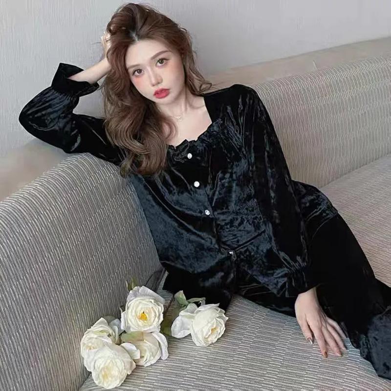 4 XL Large Size Gold Velvet Pajamas Suit for Women Square Collar Long-sleeved Sweet Winter Out Wear Home wear Pyjama Set Solid Sleeping Suit