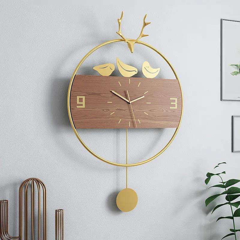 Nordic Deer Head Wall Clock Living Room Home Fashion Modern Minimalist Light Luxury Art Decoration Personality Creative Mute Clock