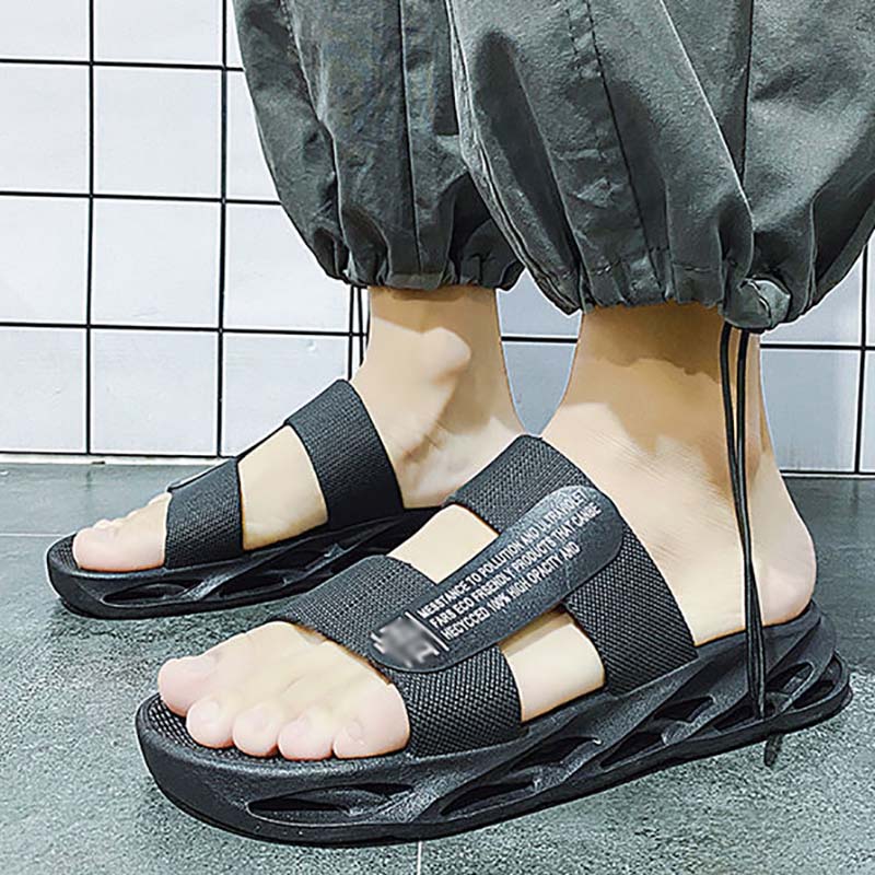 Summer Slippers Men's Outdoor Korean Style Trend Personality Casual Sandals 45 Yards