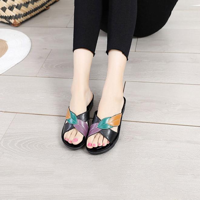 Fashion Women Bright Slippers Spring Summer Home Beach Flip Flops Comfortable Flat Shoes