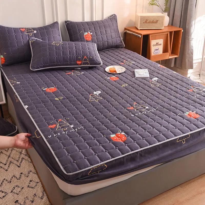 Waterproof Queen Size Mattress Cover Bed Sheet Bed Cover One Piece Non-slip Fixed Bed Sheet Bed Cover Thick Quilted Dustproof Bed Cover Cover