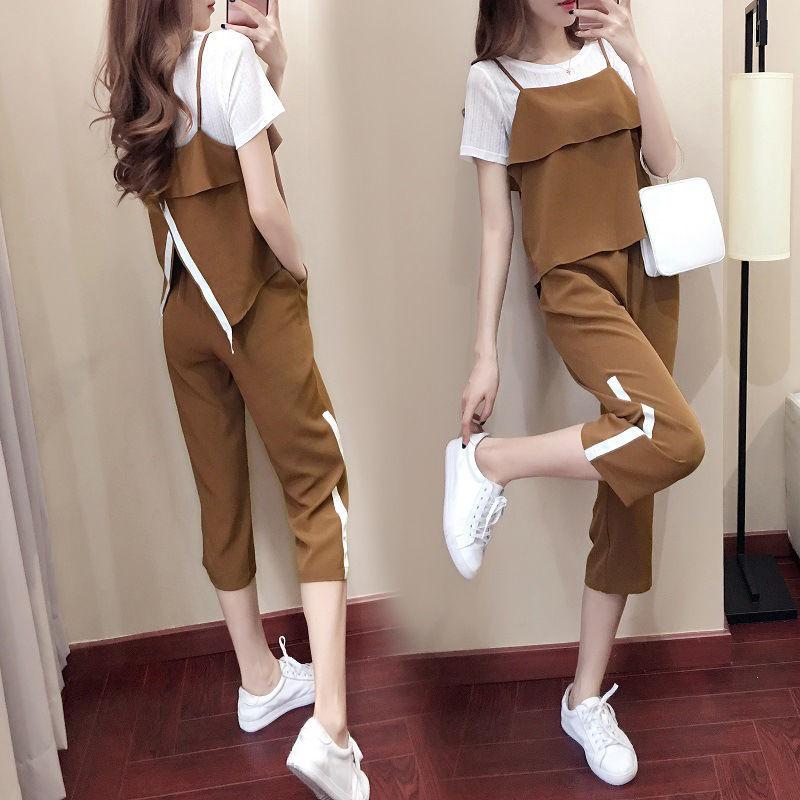 Ladies Suit Three-piece Suit Suspenders Short-sleeved T-shirt Casual Pants Ladies Outdoor Leisure Suit Cotton Fabric Absorbent and Breathable