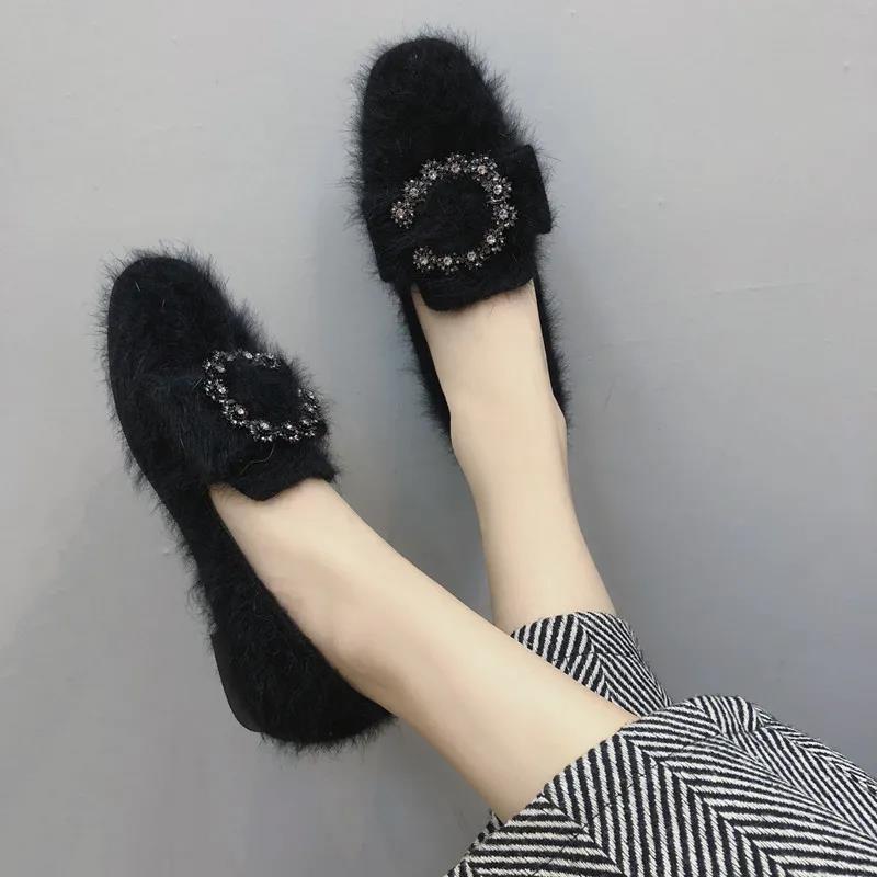 Peas Shoes Women Wild Furry Overshoes Women Casual Flat Single Shoes Furry Shoes Ladies Temperament Moccasin Shoes