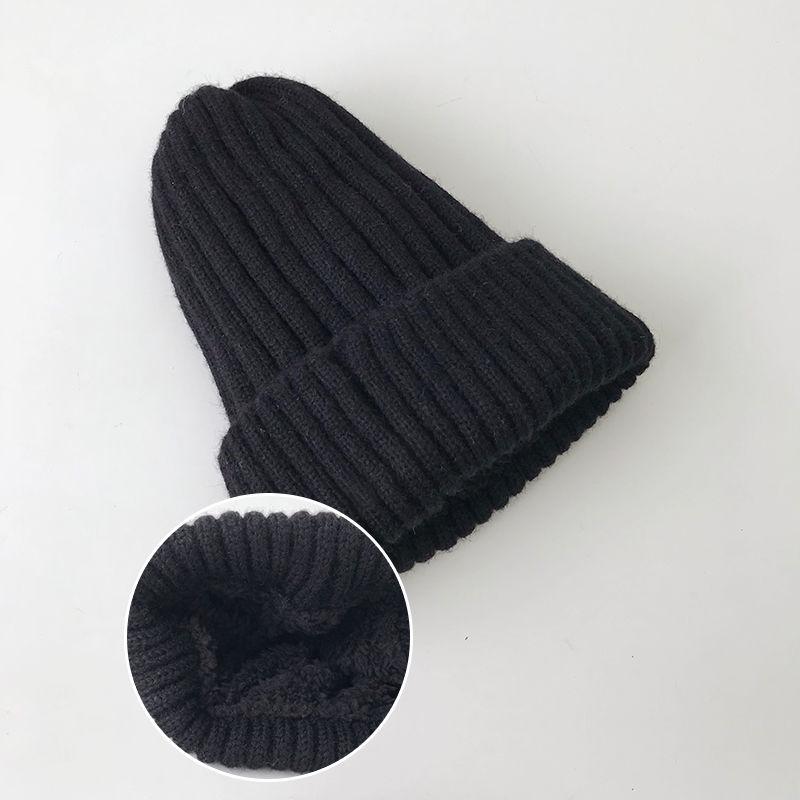 Windproof hat Winter Warm hat Thick hat Fashion Woman hat Plush Cotton hat Trendy wild hat