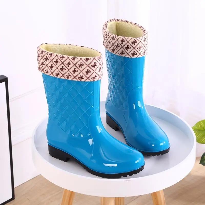 Rain Boots Ladies Mid-tube Warm Rain Boots Non-slip Water Shoes High-tube Rubber Shoes Adult Plus Cotton Boots Overshoes