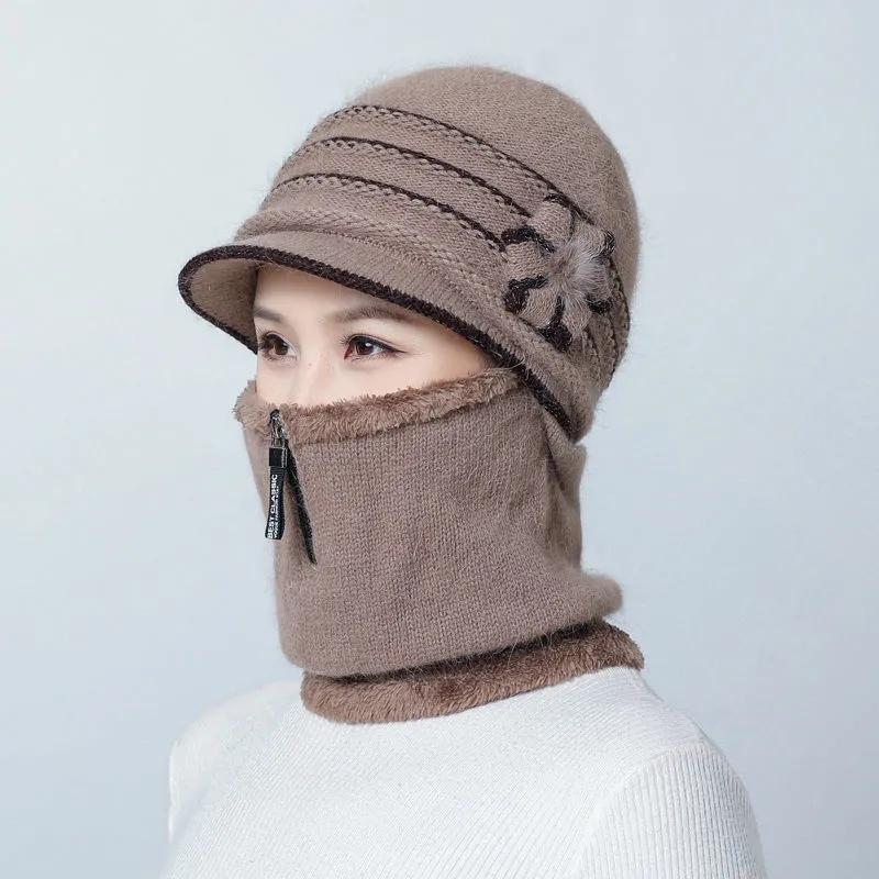 Women's Hat Autumn and Winter Floral Face Ear Protection Wool One-piece Scarf Mask Hat Plus Velvet Thickening Cycling Windproof Warm Mother Hat