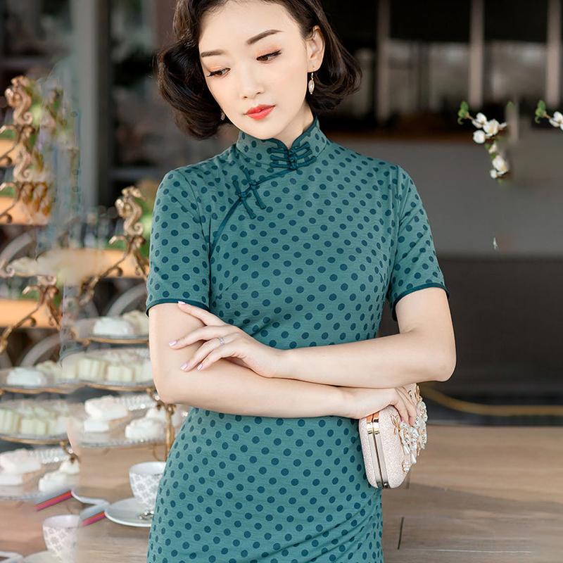 High-end Daily Cheongsam Dress Spring and Summer Knitting Improved Cheongsam Dress Mid-length Temperament Mother