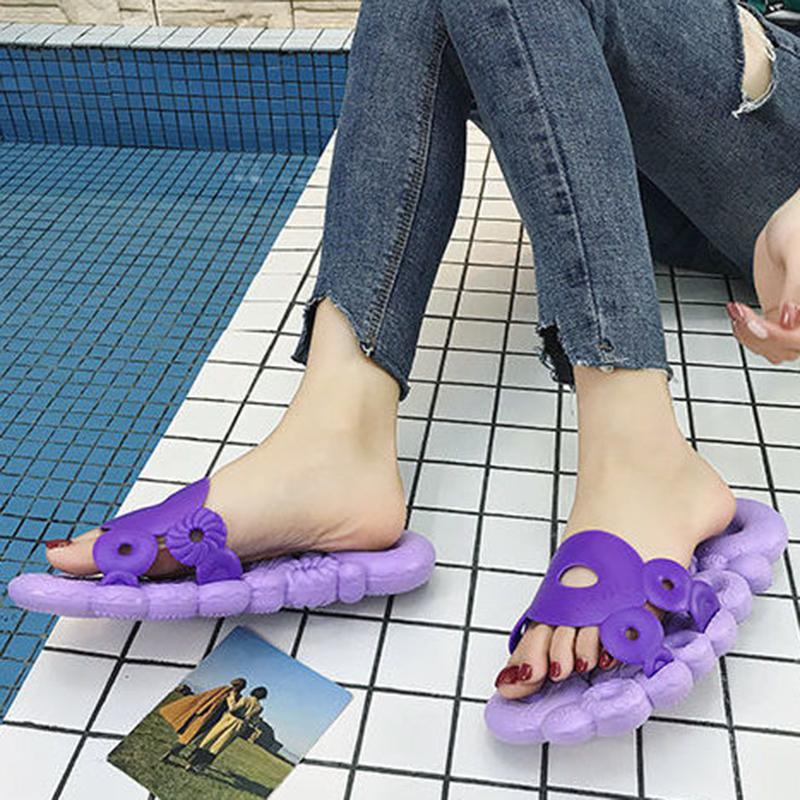 Bathroom Non-slip Slippers Female Summer Home Indoor Bath Quick-drying Soft Bottom Sandals Donut Hollow Leaky Slippers