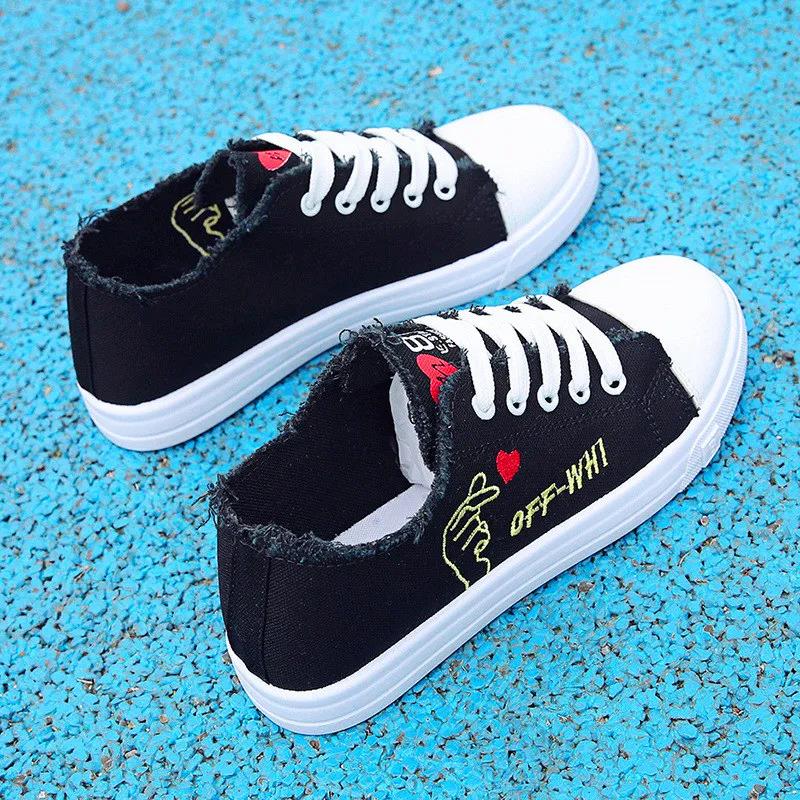 Korean Canvas Shoes Female Students Flat Casual Sports Shoes Summer Thin Breathable White Shoes Single Shoes Sneakers