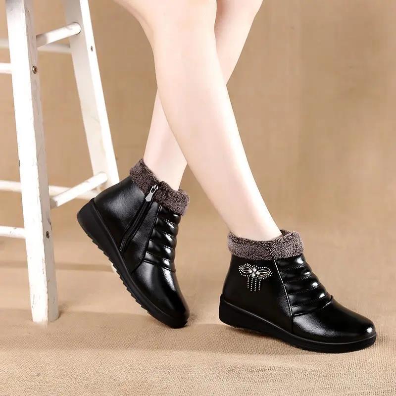 Plush Fleece Boots Winter Warm Short Cotton Boots Waterproof Non-slip Platform Mother Shoes