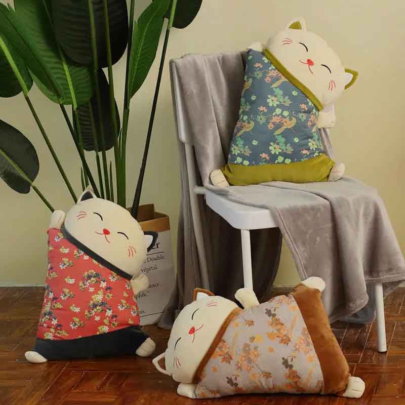 Japanese Beckoning Cat Doll Pillow Quilt Dual-use Sofa Back Cushion Office Seat Waist Cushion Lumbar Pillow Blanket