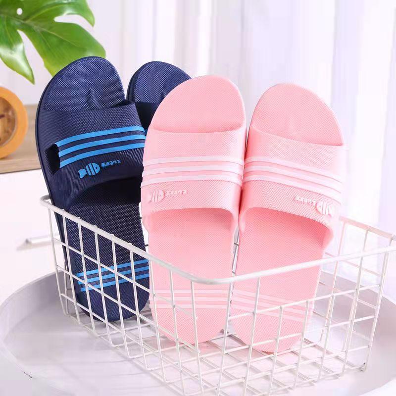 Men's and Women's Same Style Bathroom Bath Slippers Summer Indoor and Outdoor One Word Sandals and Slippers Leisure Flip Flops