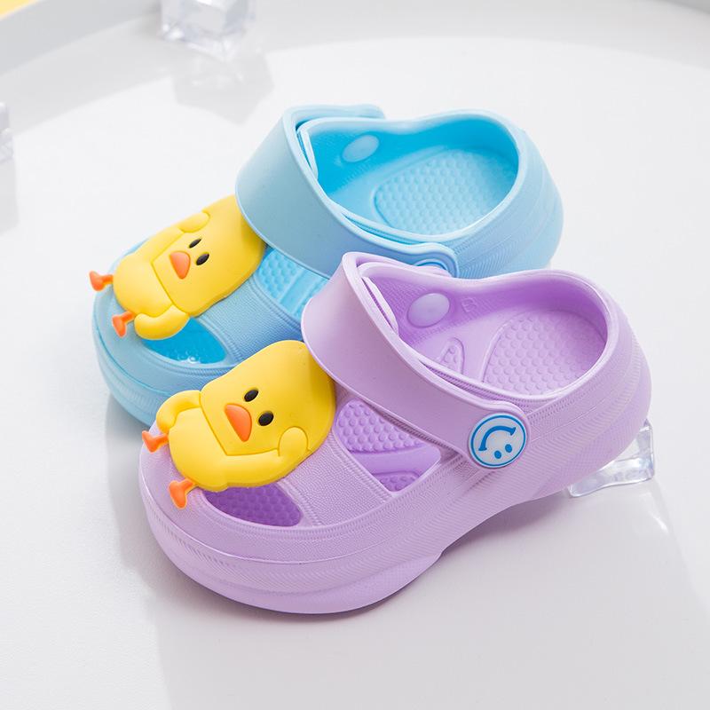 Children's Small Yellow Duck Garden Shoes Non-slip Cartoon Hole Shoes Evc Non-toxic Slippers