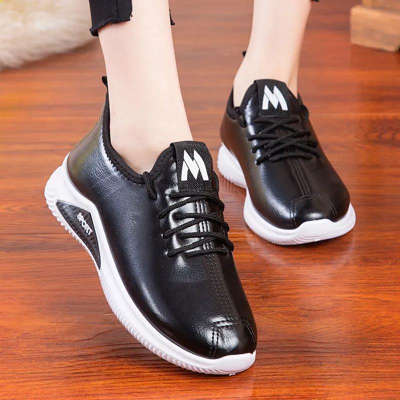 Winter Solid Color Cotton Shoes Women's Plush Thickened Leather Waterproof Shoes Flat Bottom Anti Slip Warm Casual Cotton Shoes