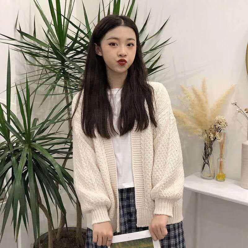 Spring and Autumn Temperament Knitted Sweater Loose Wild Cardigan Shirt Lantern Sleeves Buttonless Female Jacket