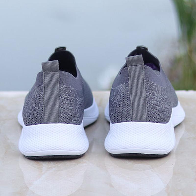 Men's Cloth Shoes Summer Fashion One-legged Overshoes Casual Sports Soft-soled Shoes Breathable Lazy Mesh Shoes