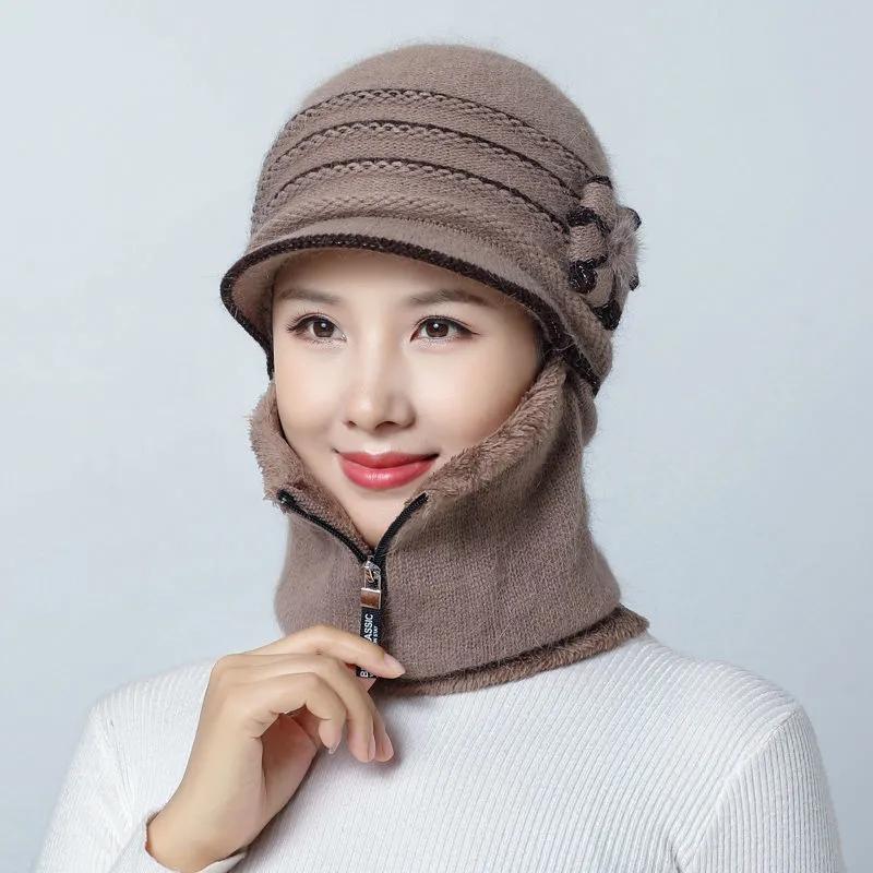 Women's Hat Autumn and Winter Floral Face Ear Protection Wool One-piece Scarf Mask Hat Plus Velvet Thickening Cycling Windproof Warm Mother Hat