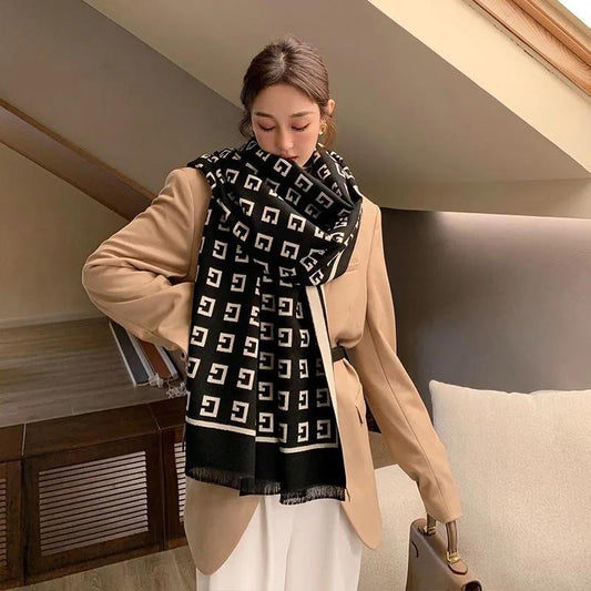 Scarves Shawls for Women Luxury Designer Plus Size Fashion Scarfs Fall Winter Plush Warm Lady Scarf