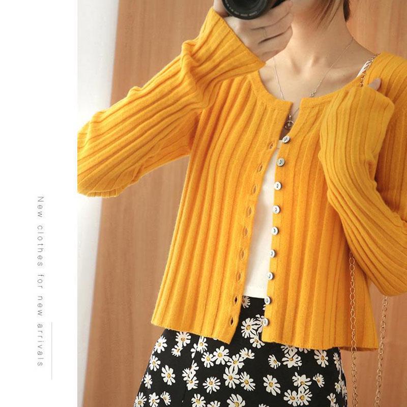 Autumn and Winter Knitted Sweater Fashion Casual Cardigan Jacket Short Long-sleeved Middle-aged Women's Top