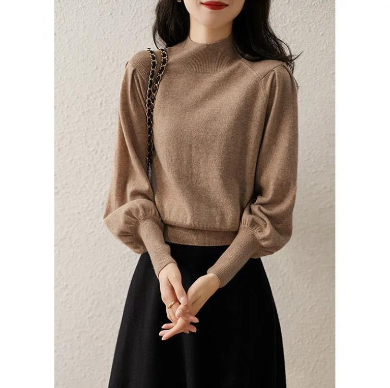 Autumn and Winter Round Neck Ladies Sweater Elegant Temperament Gentle Knit Sweater Versatile Waist Casual Shirt