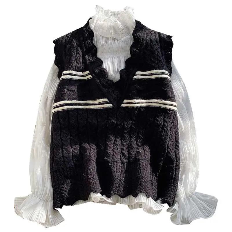 One-piece Knitted Vest Women's Loose Waistcoat Lace V-neck Sleeveless Sweater Outer Jacket Ladies Gentle Wind Sleeveless Sweater