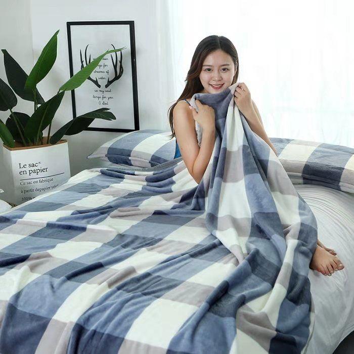 Four Seasons Universal Super Soft Thin Blanket Coral Fleece Warm Blanket Flannel Plus Wool Warm Breathable Blanket Floral Pattern Travel Blanket