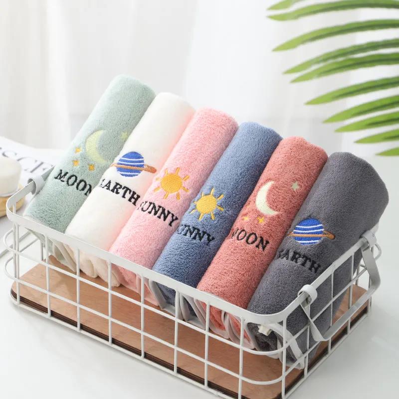 Bathroom Accessories Cartoon Pattern 2Pcs Towels Soft Cotton Towel for Face Washing Water Absorption Household Towels