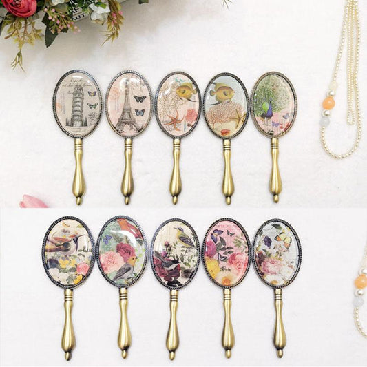 Makeup Mirror with Metal Handle European Style Women Exquisite Oval Mirror Retro Bronze Portable Hand-held Small Mirror