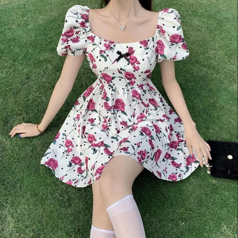 Women Summer Vintage High Waist Fairy Square Neck Holiday Dress Sweet Short Sleeve Elegant Slim Floral Print Pleated Dress