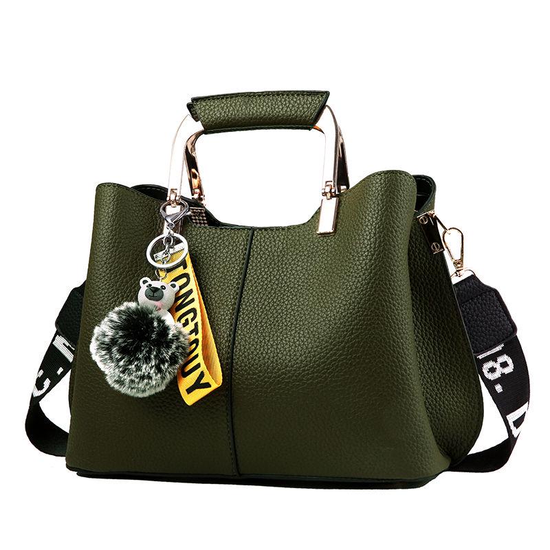 Woman bag European and American style Shoulder Handbag Trendy wild Patent leather bag Big capacity