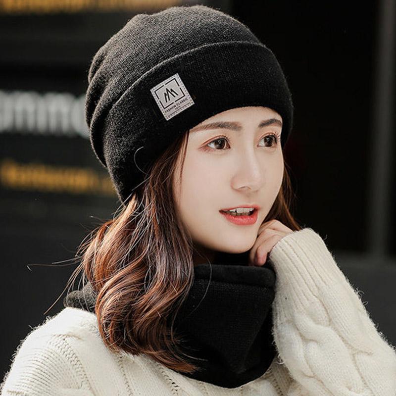 Women Winter Knitted Hat Ear Protection Woolen Cap Warm and Versatile Winter Cycling Cap