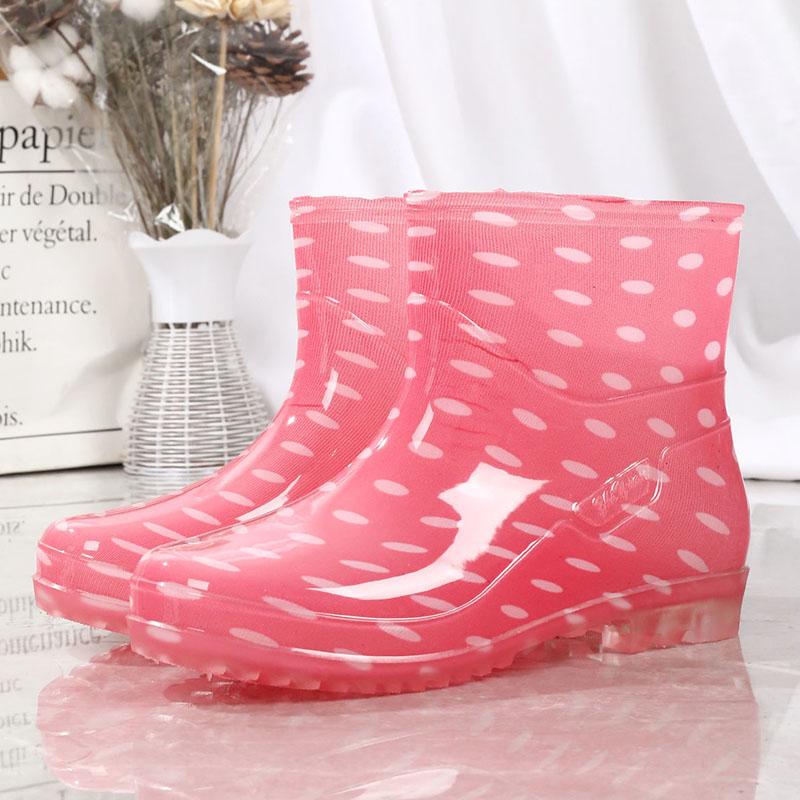 Women's Large Size Casual Rain Boots Female Waterproof Non Slip Versatile Low Heel Short Water Boots for All Seasons