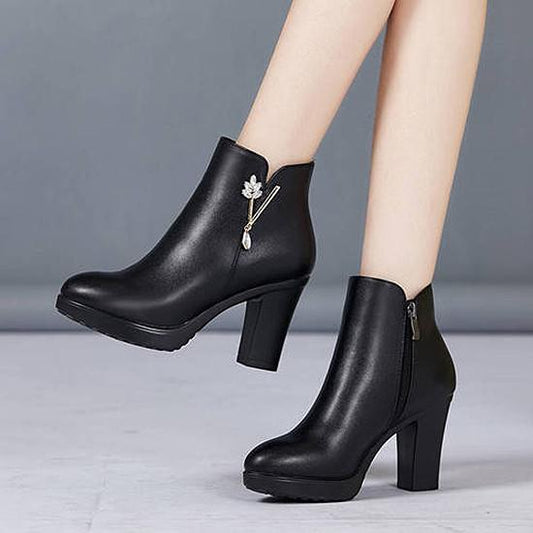 Pair of Boots Woman Ankle Boots Women Leather Shoes Winter High Heel Boots Plush Fashion Female Boot