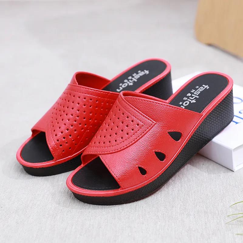 Slippers Women's Summer Outer Wear Thick Bottom High Heels Home Non-slip Bathroom Soft Bottom Wedge Heel Ladies Slippers