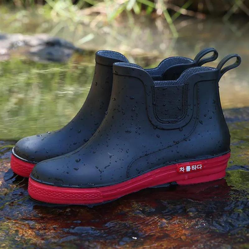 Fashion Rain Boots Women's Short Tube Water Shoes Four Seasons Work Shoes In Tube Waterproof Non-slip Wear-resistant Rain Boots