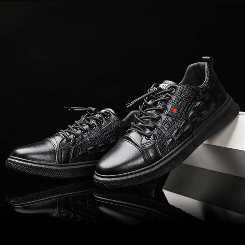 Summer Black Men's Leather Shoes Crocodile Pattern Leather Casual Men's Sneakers Men's Waterproof Work Shoes