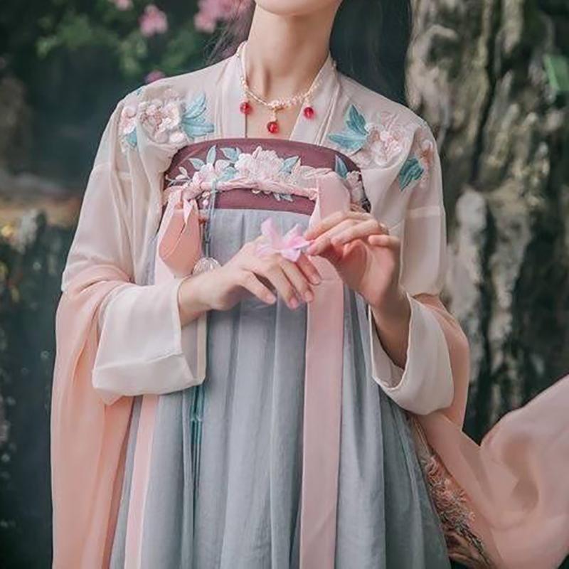 Traditional Improved Hanfu Female Costume Jade Rabbit Embroidery High-waisted Bust Skirt Retro Daily Chinese Clothing Campus Chinese Style