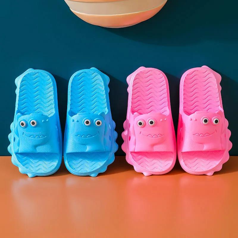 Summer Children's Slippers for Boys Girls Slippers Dinosaur PVC Flip Flops Baby Non-slip Beach Sandals Kids Home Bathroom