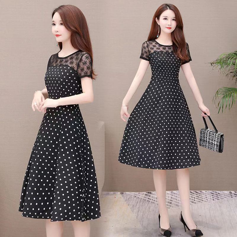 Large Size Women's Polka-dot Round Neck Short-sleeved Dress Female Self-cultivation Lace Temperament Mid-length Skirt A-line Skirt Waist Is Slim