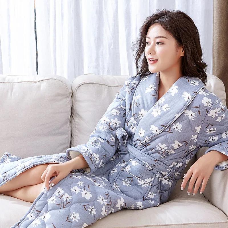 Mother's Pajamas Winter Three-layer Thickened Nightgown Quilted Jacket Middle-aged Elderly Women's Home Wear Nightgowns Warm Suit Oversize